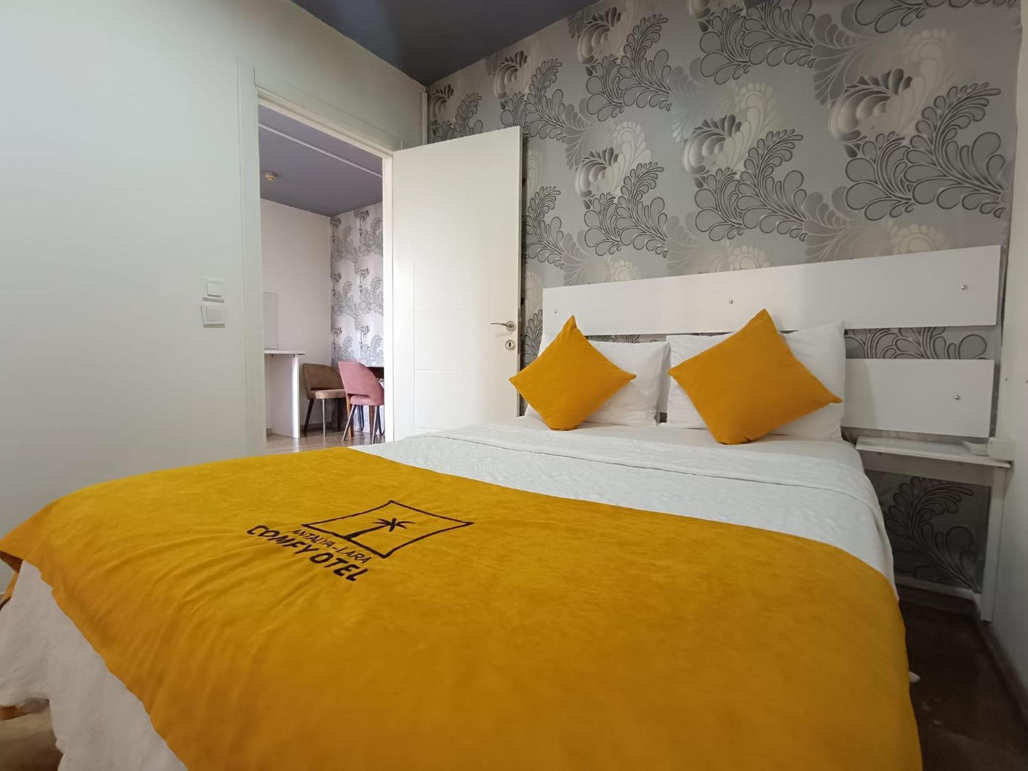 Comfy Otel Antalya Lara Exterior photo