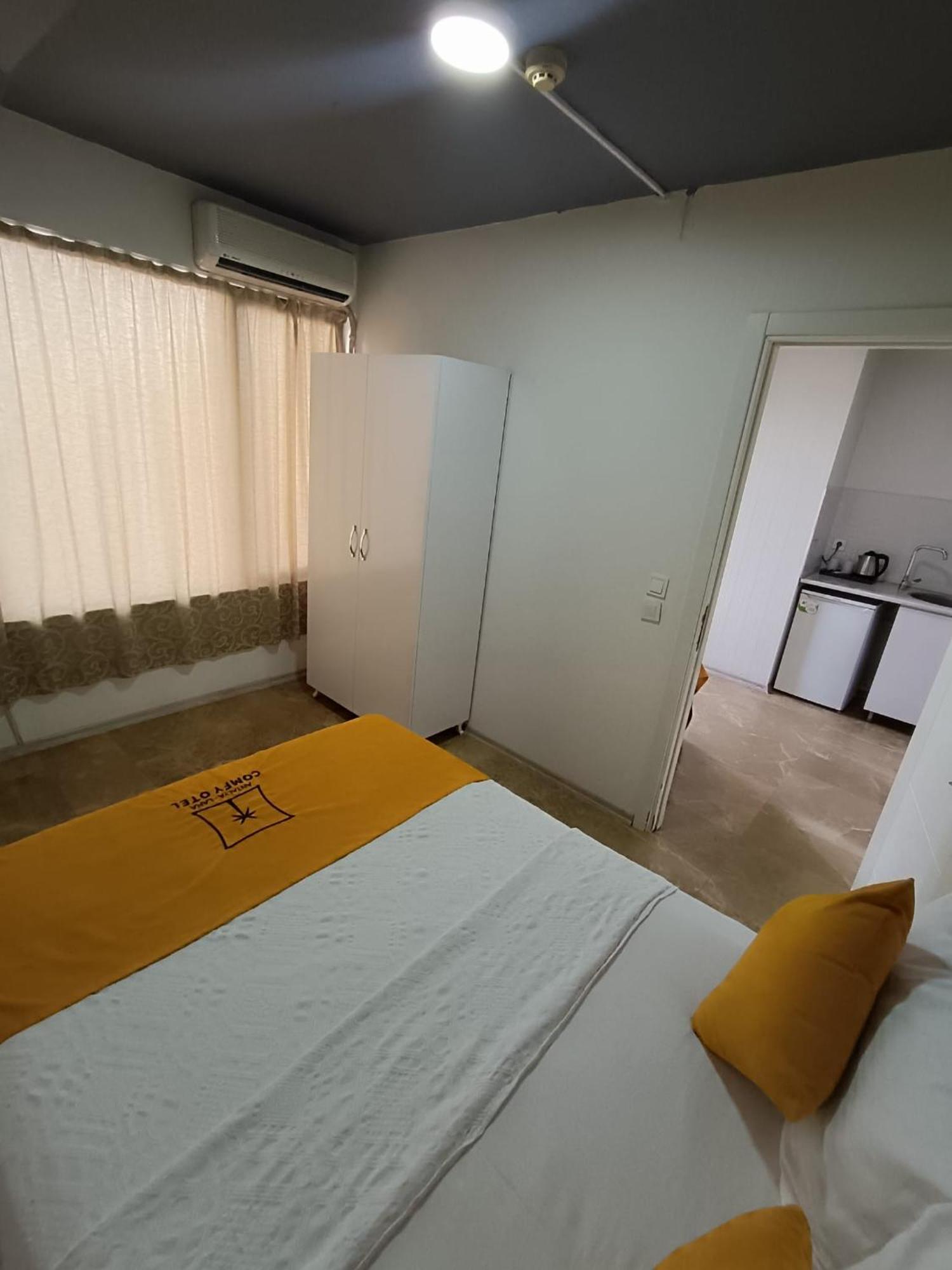 Comfy Otel Antalya Lara Exterior photo